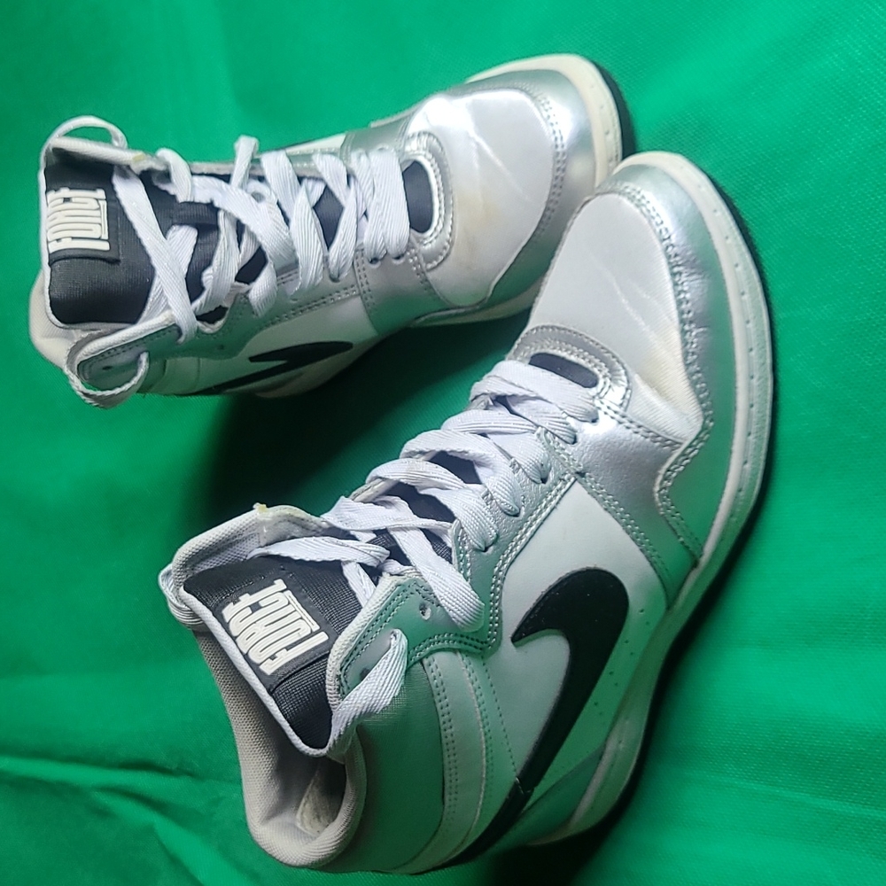 Ladies Nike